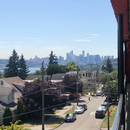Wallingford Inn Seattle Exterior photo